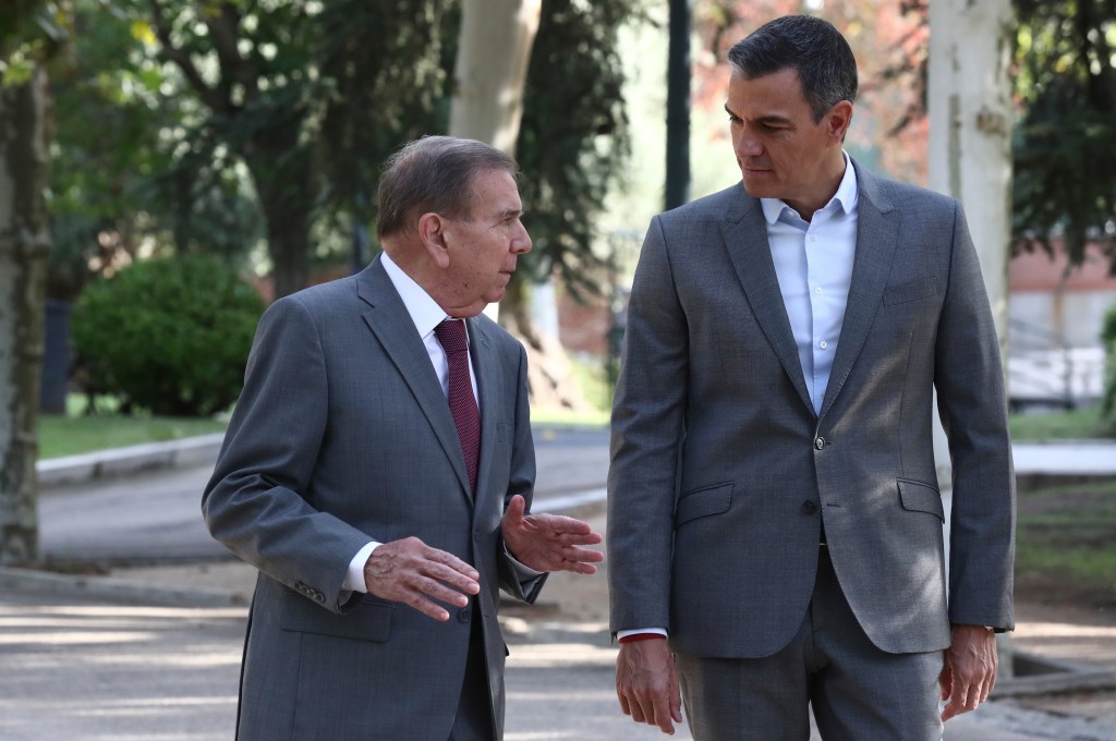 Feijoo apuesta por reconocer a Edmundo González como presidente de Venezuela